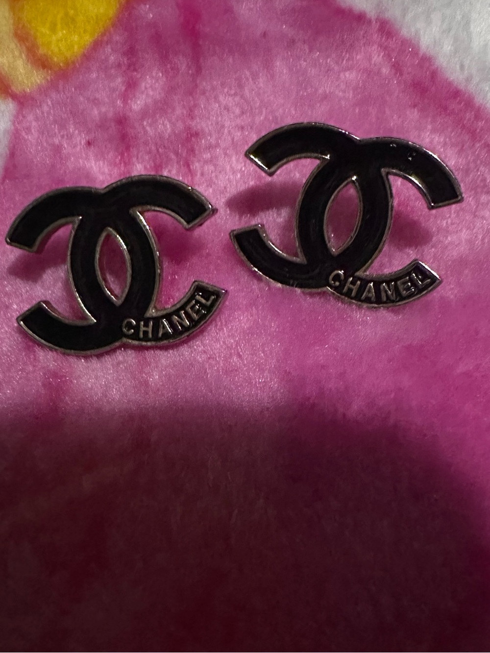 Fashion!!! CC black & gold studs!